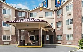 Comfort Inn & Suites Kansas City Downtown